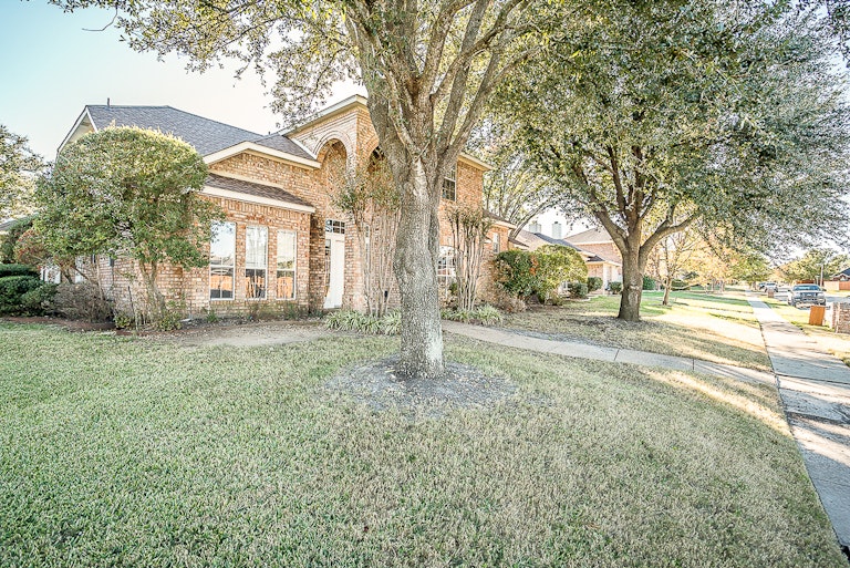 Photo 35 of 35 - 206 Martin Dr, Wylie, TX 75098