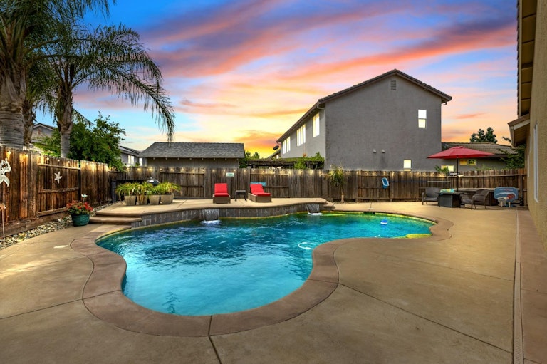 Photo 45 of 55 - 7831 Lahontan Ct, Sacramento, CA 95829