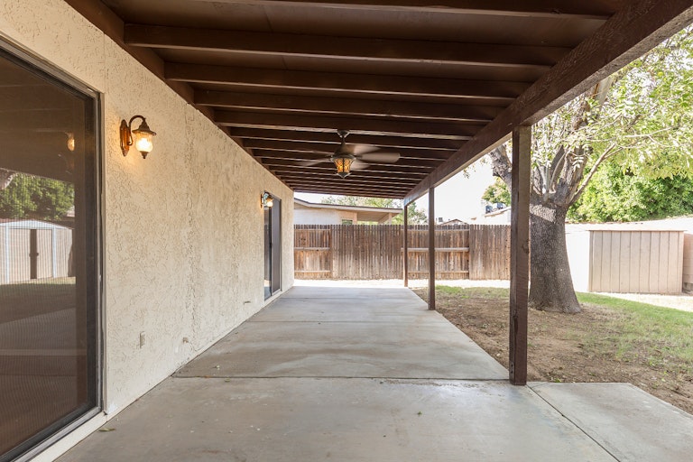 Photo 19 of 20 - 5570 W Cortez St, Glendale, AZ 85304