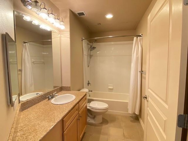 Photo 10 of 18 - 330 Las Colinas Blvd E #1222, Irving, TX 75039