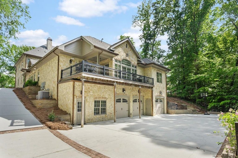 Photo 73 of 77 - 4268 Woodland Brook Dr SE, Atlanta, GA 30339