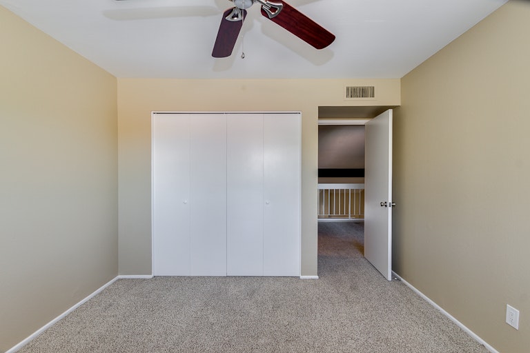 Photo 24 of 31 - 1540 E Candlestick Dr, Tempe, AZ 85283
