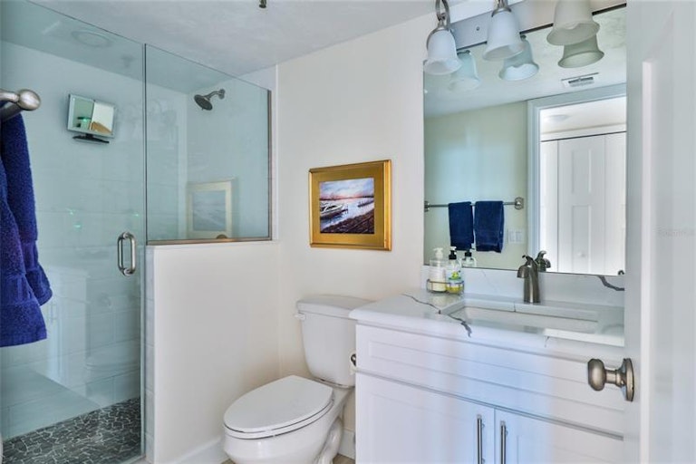 Photo 28 of 33 - 4139 S Atlantic Ave Unit B609, New Smyrna Beach, FL 32169
