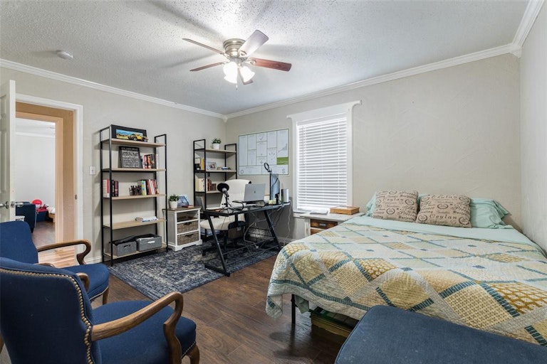 Photo 17 of 20 - 8312 Sussex St, Fort Worth, TX 76108