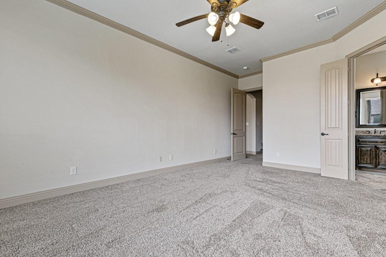 Photo 16 of 25 - 1413 Barrolo Dr, Rockwall, TX 75032