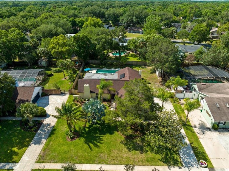 Photo 32 of 35 - 51 Partridge Cir, Winter Springs, FL 32708
