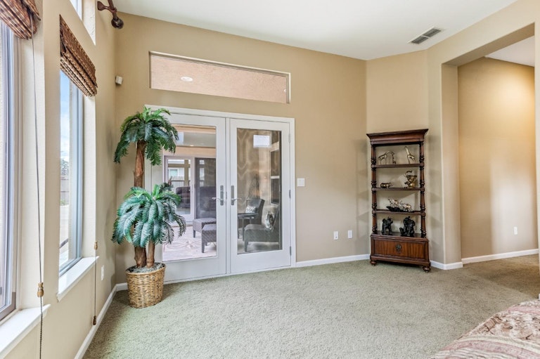 Photo 23 of 87 - 18065 Mallard St, Woodland, CA 95695