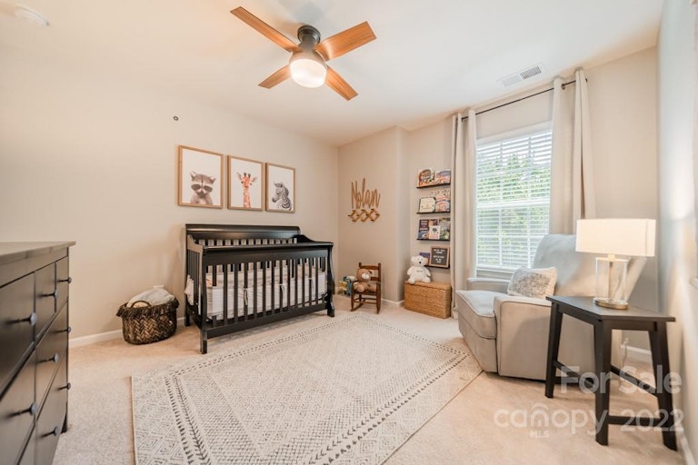 Photo 20 of 38 - 5726 Kildare Ct, Belmont, NC 28012