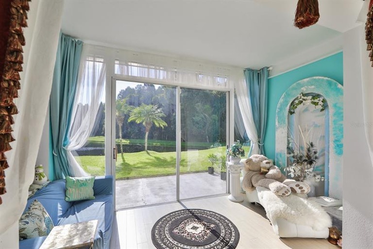 Photo 19 of 52 - 2930 Downan Point Dr, Land O Lakes, FL 34638