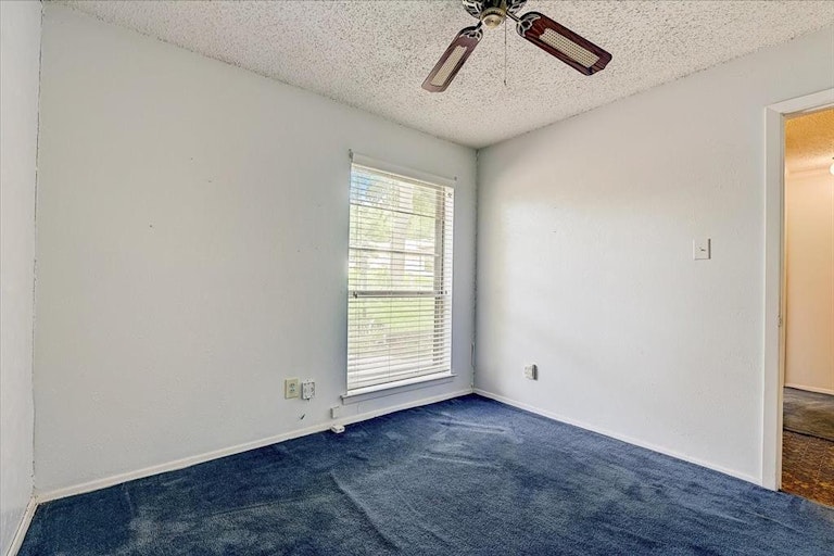 Photo 26 of 37 - 1118 SE 2nd St, Grand Prairie, TX 75051