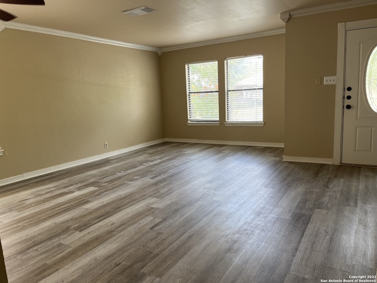 Photo 48 of 51 - 10935 Hamlen Park Dr S, San Antonio, TX 78249