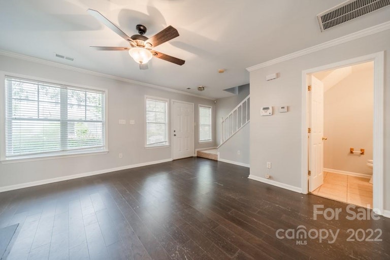 Photo 8 of 33 - 17360 Villanova Rd, Huntersville, NC 28078