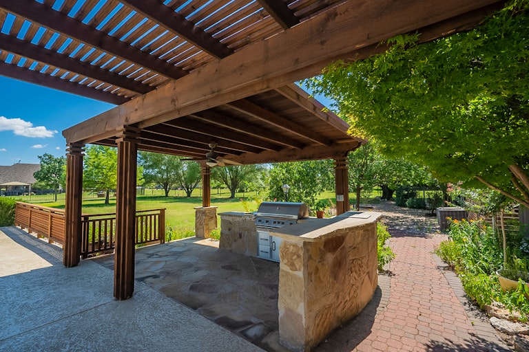 Photo 33 of 34 - 1509 Western Willow Dr, Haslet, TX 76052
