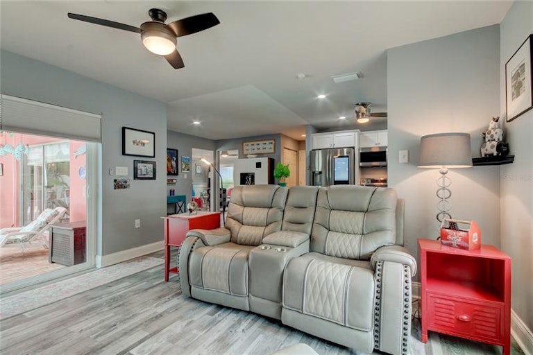 Photo 46 of 99 - 206 Timberview Dr, Safety Harbor, FL 34695