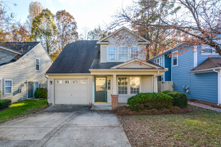 Photo 1 of 14 - 10433 Neland St, Raleigh, NC 27614
