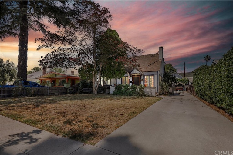 Photo 36 of 38 - 1791 Rose Villa St, Pasadena, CA 91106
