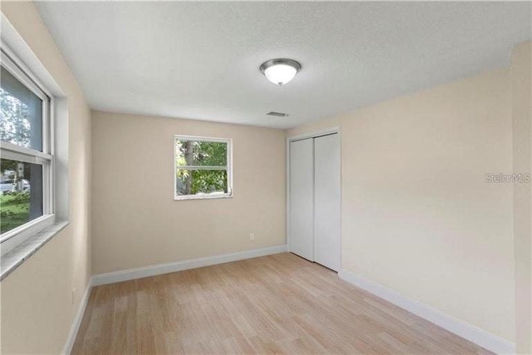 Photo 8 of 17 - 10542 Mary Lou Dr, Orlando, FL 32825