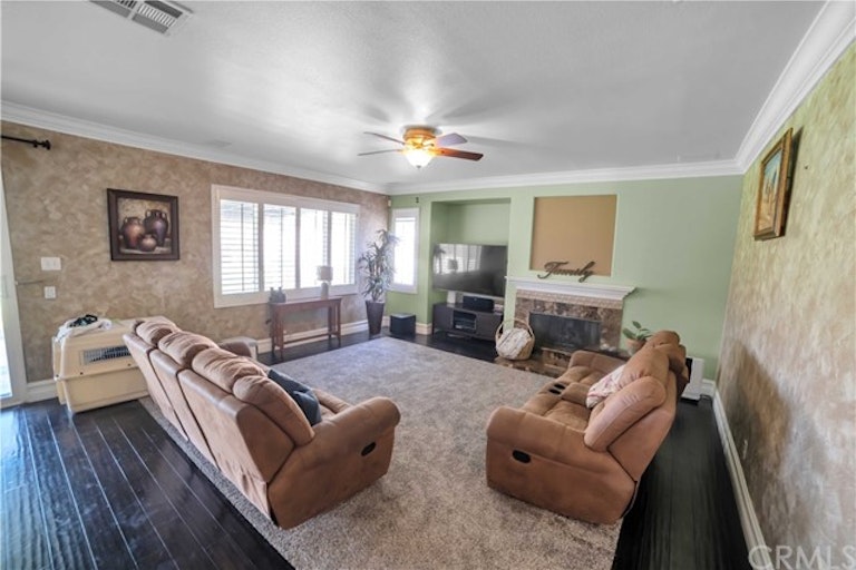 Photo 15 of 50 - 7491 Spindlewood Dr, Eastvale, CA 92880