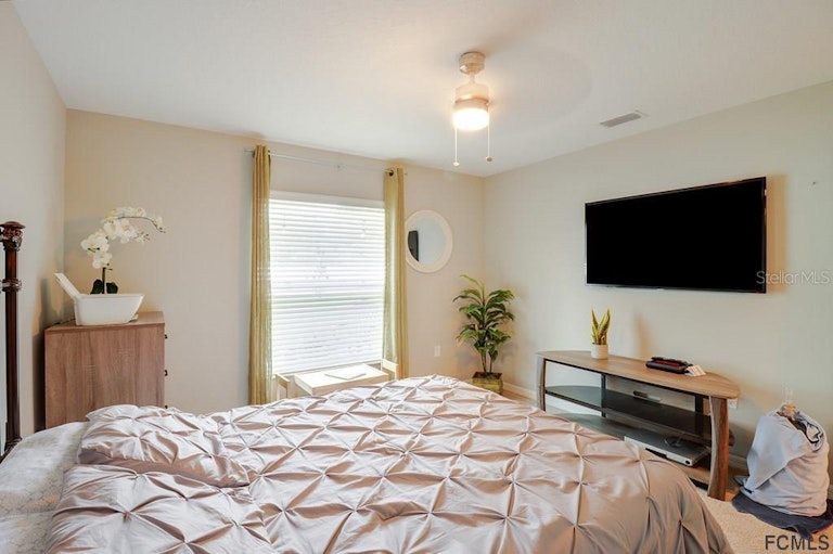 Photo 20 of 40 - 39 Rickenbacker Dr, Palm Coast, FL 32164