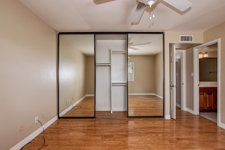 Photo 20 of 26 - 1546 W Knowles Ave, Mesa, AZ 85202