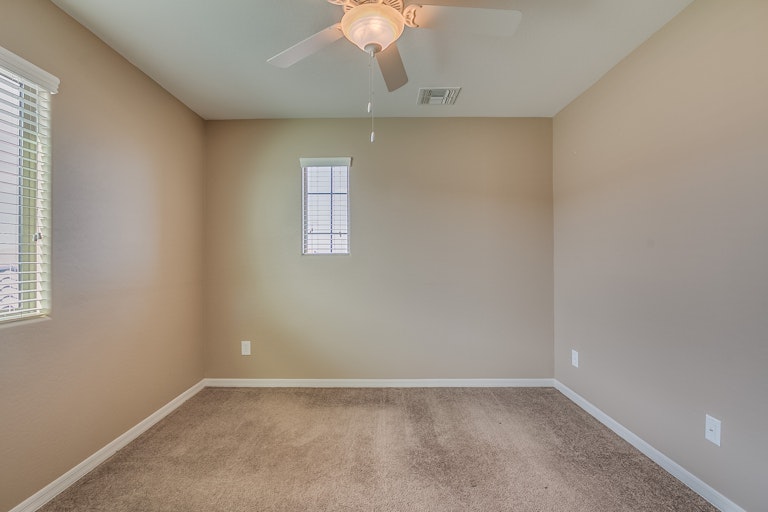 Photo 29 of 43 - 5711 S Parkcrest St, Gilbert, AZ 85298