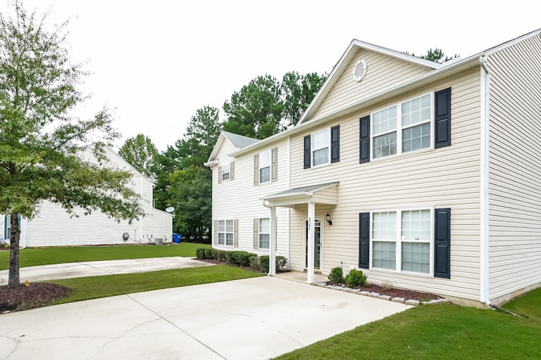Photo 25 of 25 - 8302 Aspen Mountain Ct, Raleigh, NC 27616