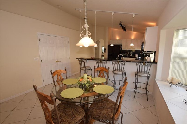 Photo 11 of 25 - 13908 Budworth Cir, Orlando, FL 32832