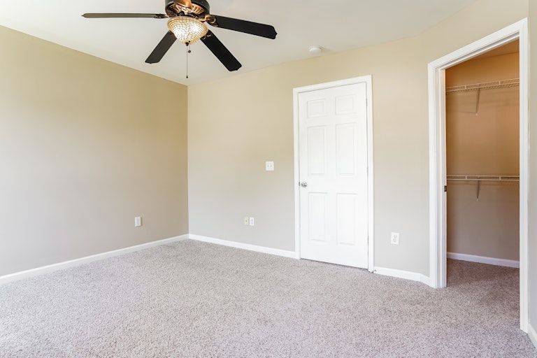 Photo 16 of 25 - 1810 Eagle Beach Ct, Raleigh, NC 27610