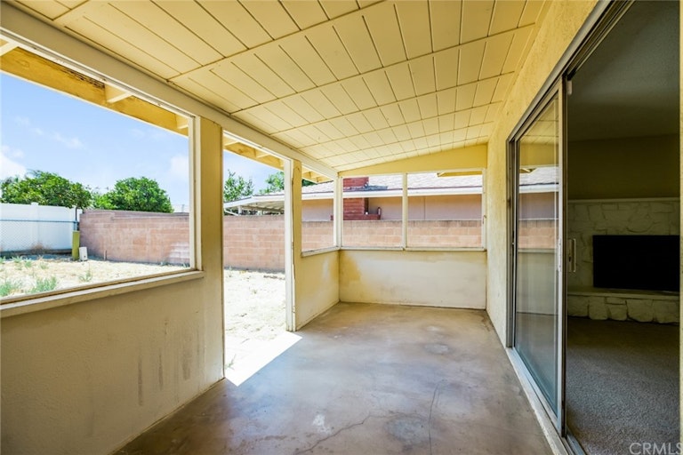Photo 23 of 27 - 870 Malaga Pl, Hemet, CA 92543