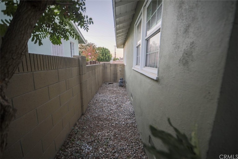 Photo 56 of 59 - 5666 Panama Dr, Buena Park, CA 90620