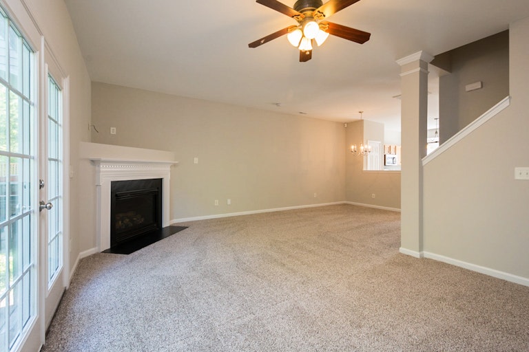 Photo 8 of 16 - 2708 Wyntercrest Ln, Durham, NC 27713
