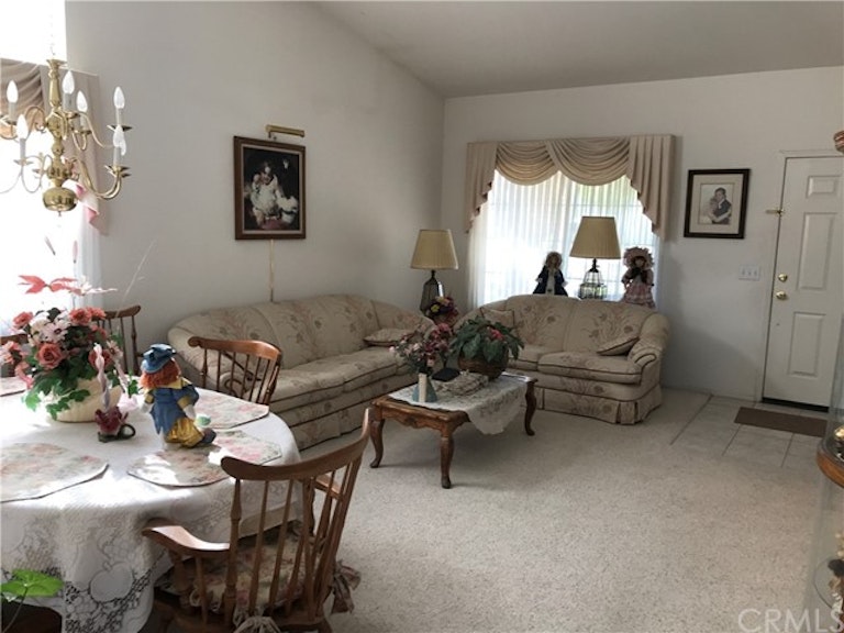 Photo 4 of 27 - 2131 Crystal Downs Dr, Corona, CA 92883