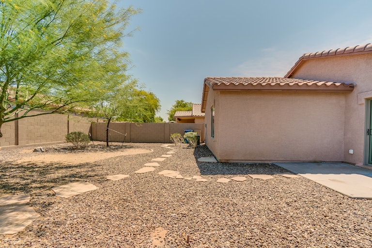 Photo 24 of 29 - 24950 W Dove Trl, Buckeye, AZ 85326