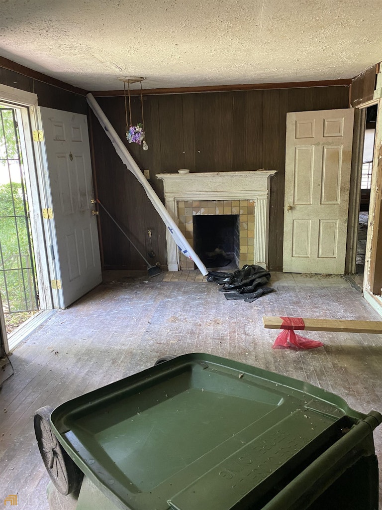 Photo 23 of 51 - 1682 N Ave NW, Atlanta, GA 30318