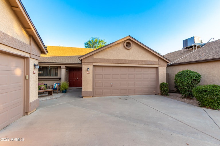 Photo 4 of 50 - 1836 N Stapley Dr #176, Mesa, AZ 85203