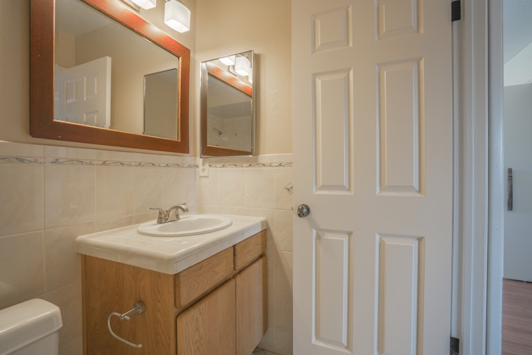 Photo 21 of 29 - 2850 E North Ln, Phoenix, AZ 85028