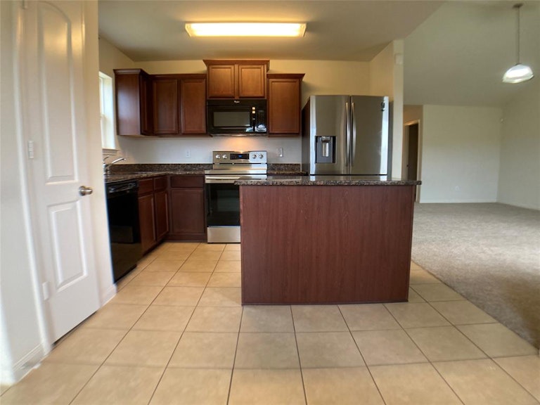 Photo 2 of 12 - 5155 Cottage Creek Ln, Richmond, TX 77469