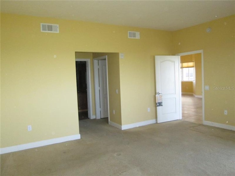Photo 11 of 22 - 12077 Gandy Blvd N #361, Saint Petersburg, FL 33702