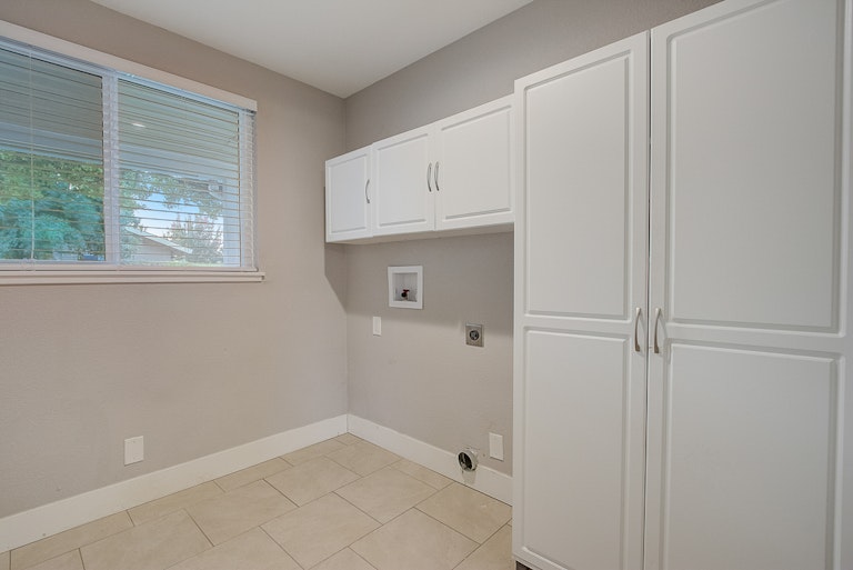 Photo 30 of 33 - 4342 Alderwood Way, Sacramento, CA 95864