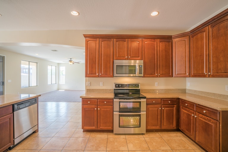 Photo 7 of 37 - 15295 W Elm St, Goodyear, AZ 85395