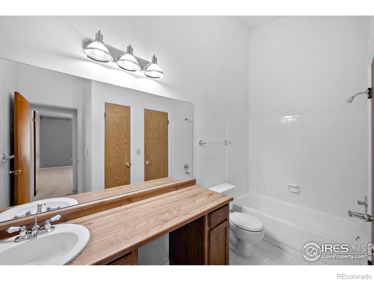 Photo 9 of 14 - 6705 S Field St #827, Littleton, CO 80128