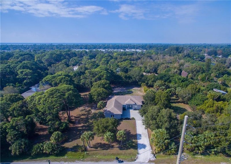 Photo 23 of 25 - 5820 Denison Dr, Venice, FL 34293