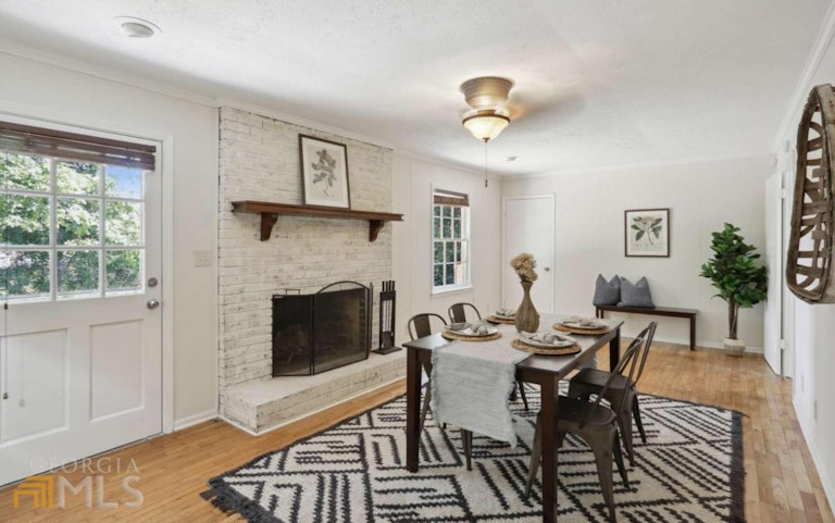 Photo 8 of 25 - 6612 Tee Bow Ct, Lithonia, GA 30038