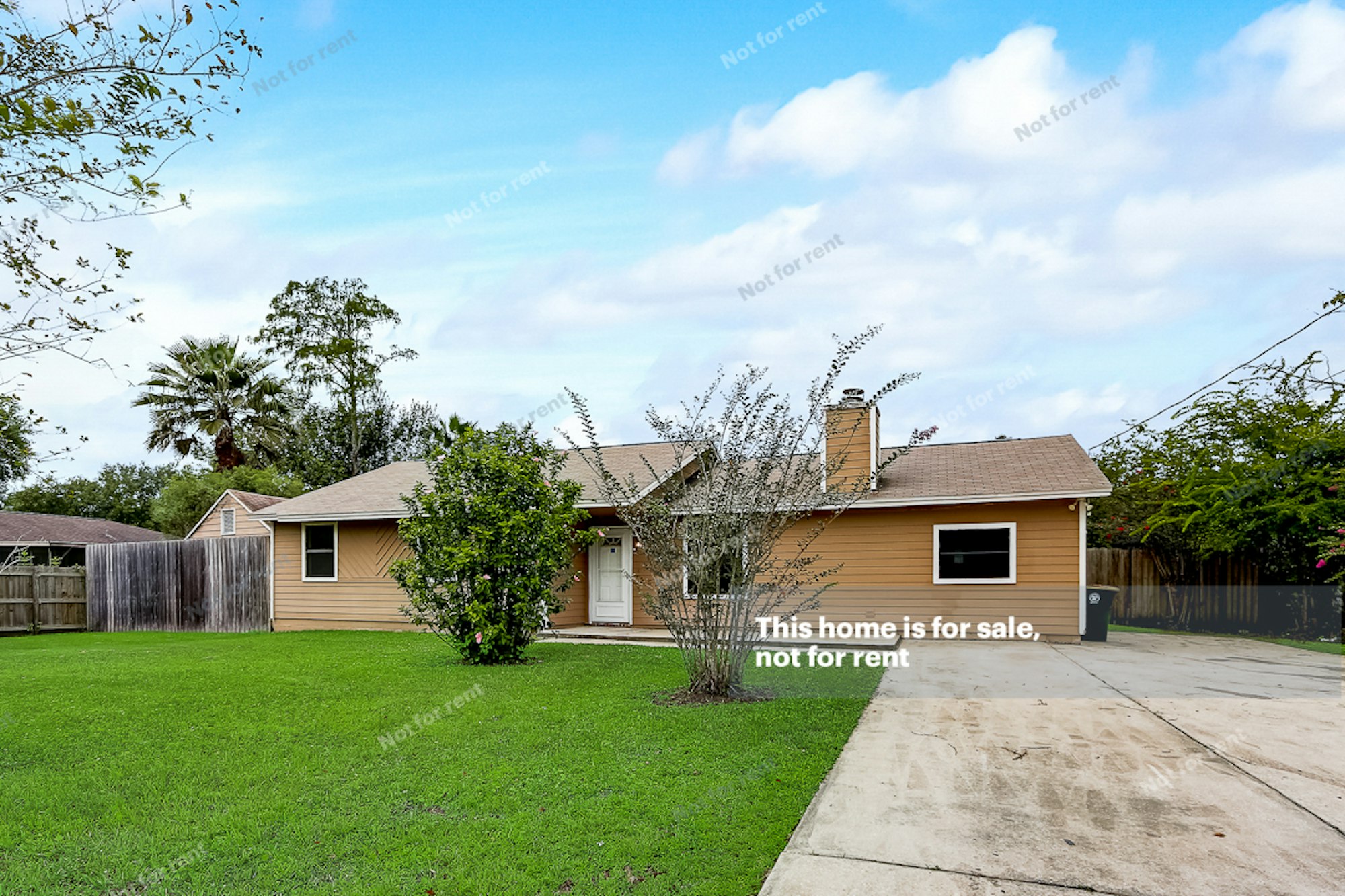 Photo 1 of 34 - 10740 Pacer Ct, Jacksonville, FL 32257