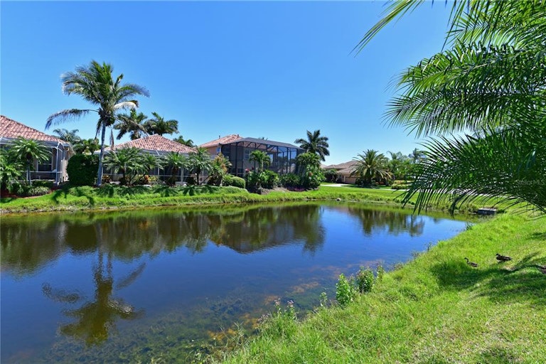Photo 35 of 51 - 304 9th Ave E, Palmetto, FL 34221