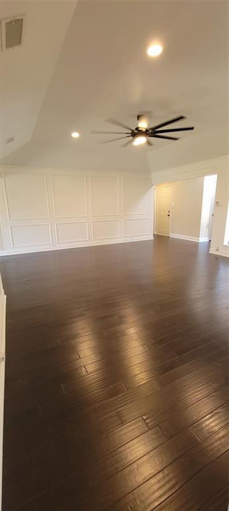 Photo 6 of 15 - 6624 High Lawn Ter, Watauga, TX 76148