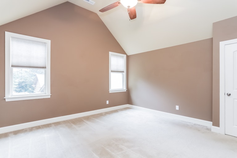 Photo 14 of 25 - 4105 Field Oak Dr, Wake Forest, NC 27587