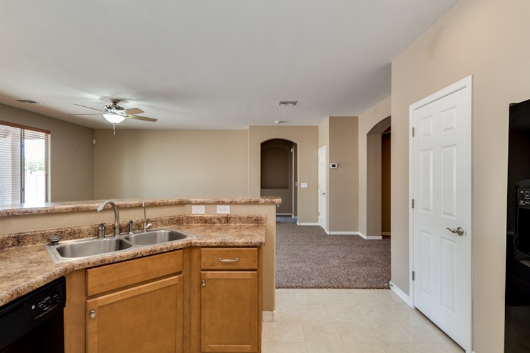 Photo 8 of 33 - 5020 W Gary Way, Laveen, AZ 85339