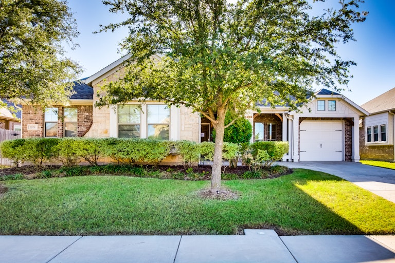 Photo 28 of 29 - 1204 Ponderosa Dr, Aubrey, TX 76227