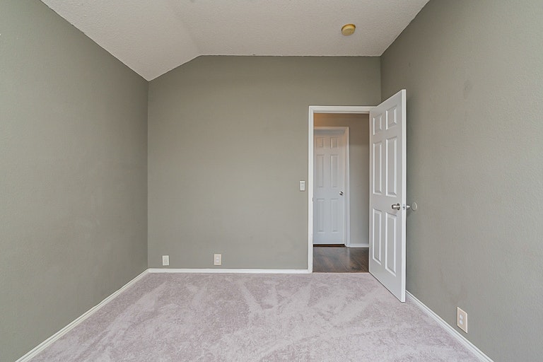 Photo 39 of 47 - 1309 Woodthorpe Dr, Mesquite, TX 75181